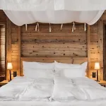Maiensaesshotel Guarda Val 4*