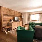 Hotel Maiensaesshotel Guarda Val Lenzerheide