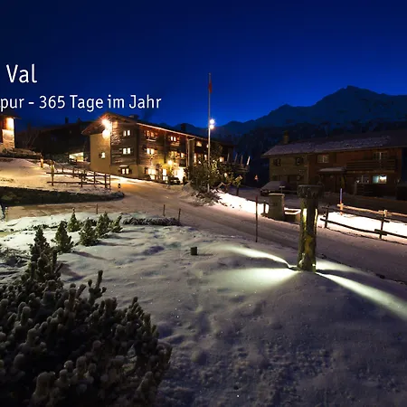 ホテル Maiensaesshotel Guarda Val 4*