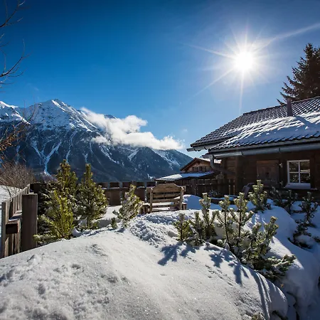 ホテル Maiensaesshotel Guarda Val