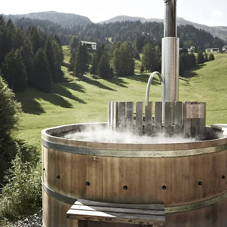 Maiensaesshotel Guarda Val Lenzerheide