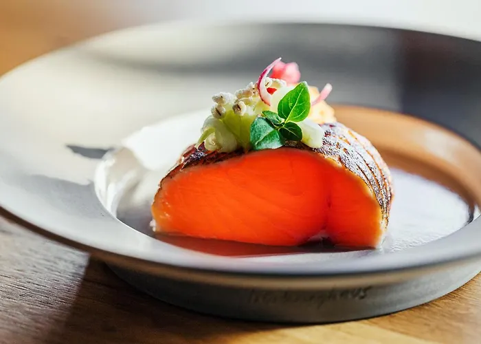 Maiensaesshotel Guarda Val ホテル レンツァーハイデ