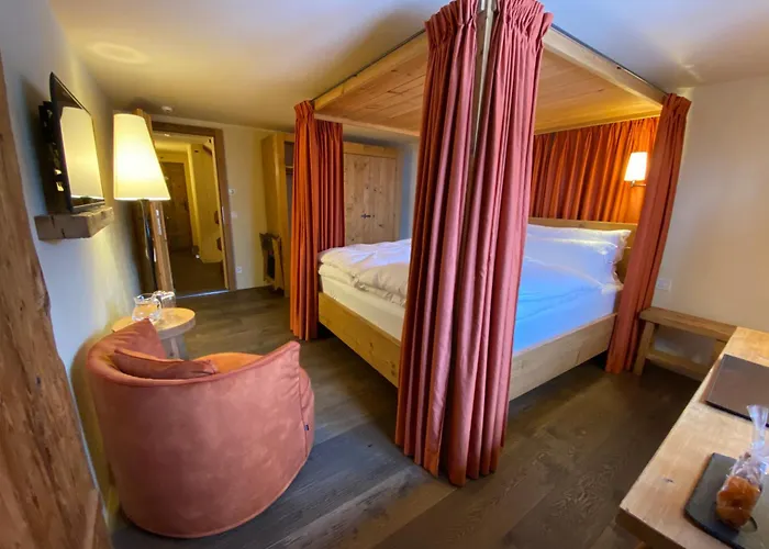 Otel Maiensaesshotel Guarda Val