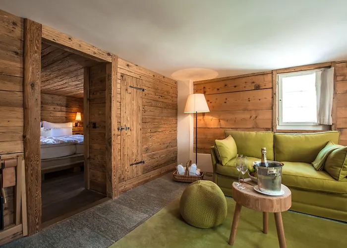 Maiensaesshotel Guarda Val