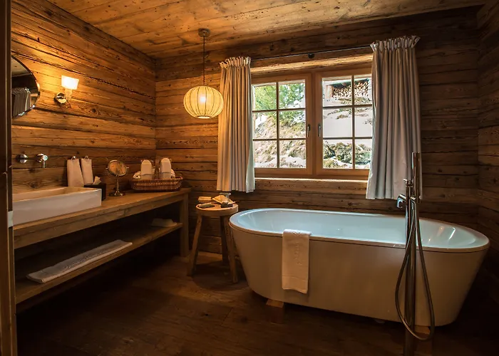 Maiensaesshotel Guarda Val Otel