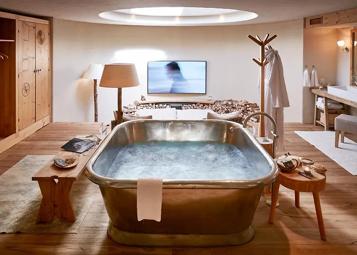 ホテル Maiensaesshotel Guarda Val 4*