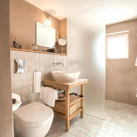 Maiensaesshotel Guarda Val