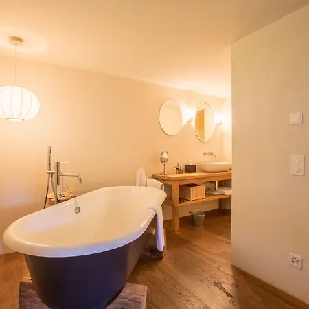 Maiensaesshotel Guarda Val 4*