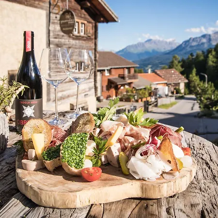 Hotel Maiensaesshotel Guarda Val 4*