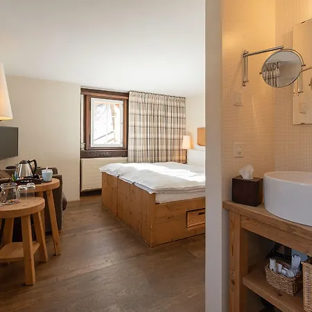 Maiensaesshotel Guarda Val Lenzerheide