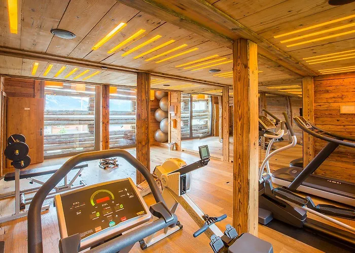 酒店 麦恩萨斯瓜尔达瓦尔酒店 4*