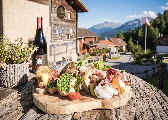 酒店 麦恩萨斯瓜尔达瓦尔酒店 4*