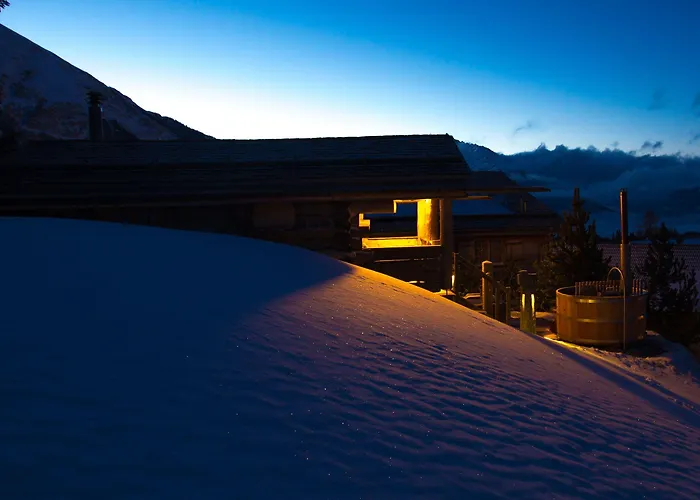 麦恩萨斯瓜尔达瓦尔酒店 酒店