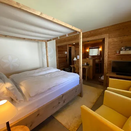 호텔 Maiensaesshotel Guarda Val 렌쩨르하이데