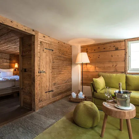 Maiensaesshotel Guarda Val